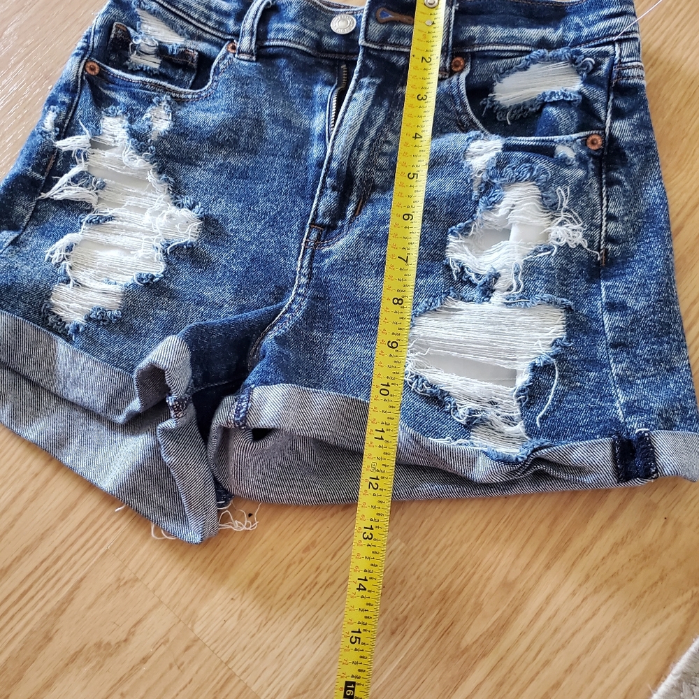 American eagle size 4 distressed shorts ripped dark wash denim - Picture 4 of 5